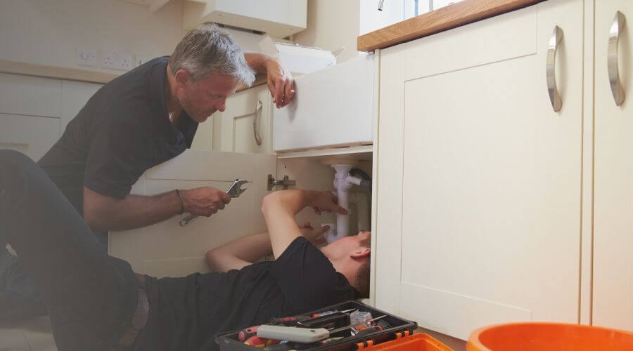 Expert burst pipe repair services in Wisconsin